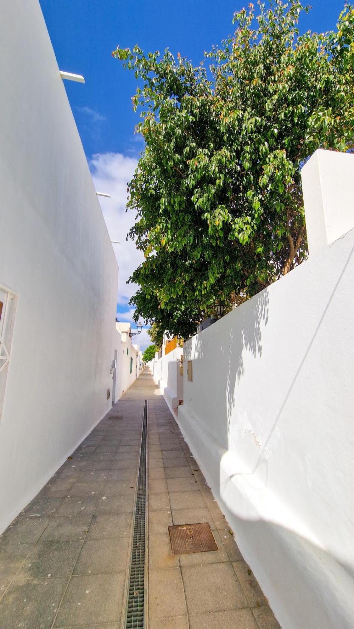 Two-Bedroom Apartment With Two Large Terraces Puerto del Carmen  Buitenkant foto
